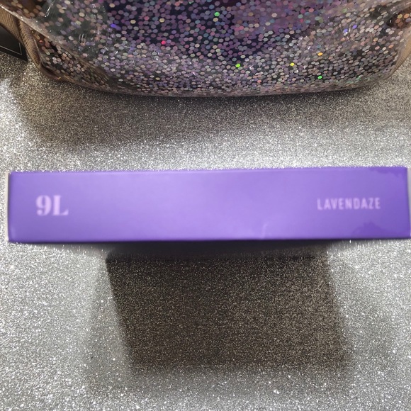 BNIB! Morphe Lavendaze purple eyeshadow palette 9L - Picture 6 of 6